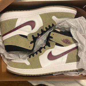 Brand new with tags. Jordan 1 high
